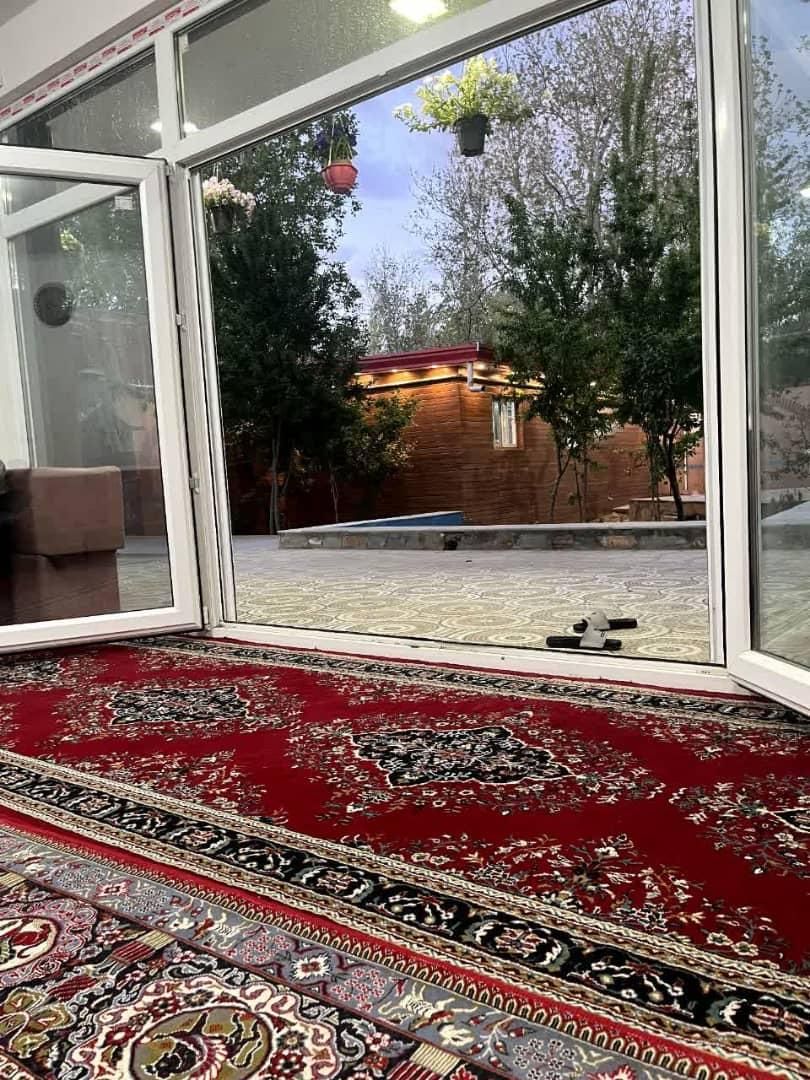 اجاره ویلا باغبهادران باغ بهادران باغبادران|اجارهٔ کوتاه‌مدت ویلا و باغ|اصفهان, هزارجریب|دیوار