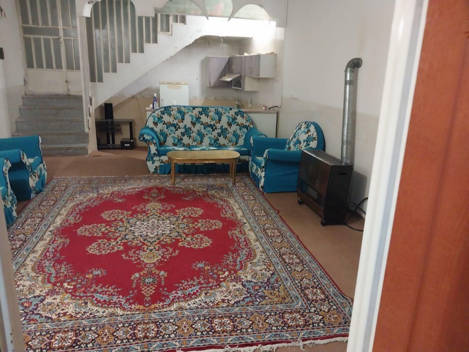 سوییت  با تمام امکانات  و مبله|اجارهٔ کوتاه‌مدت آپارتمان و سوئیت|یزد, |دیوار