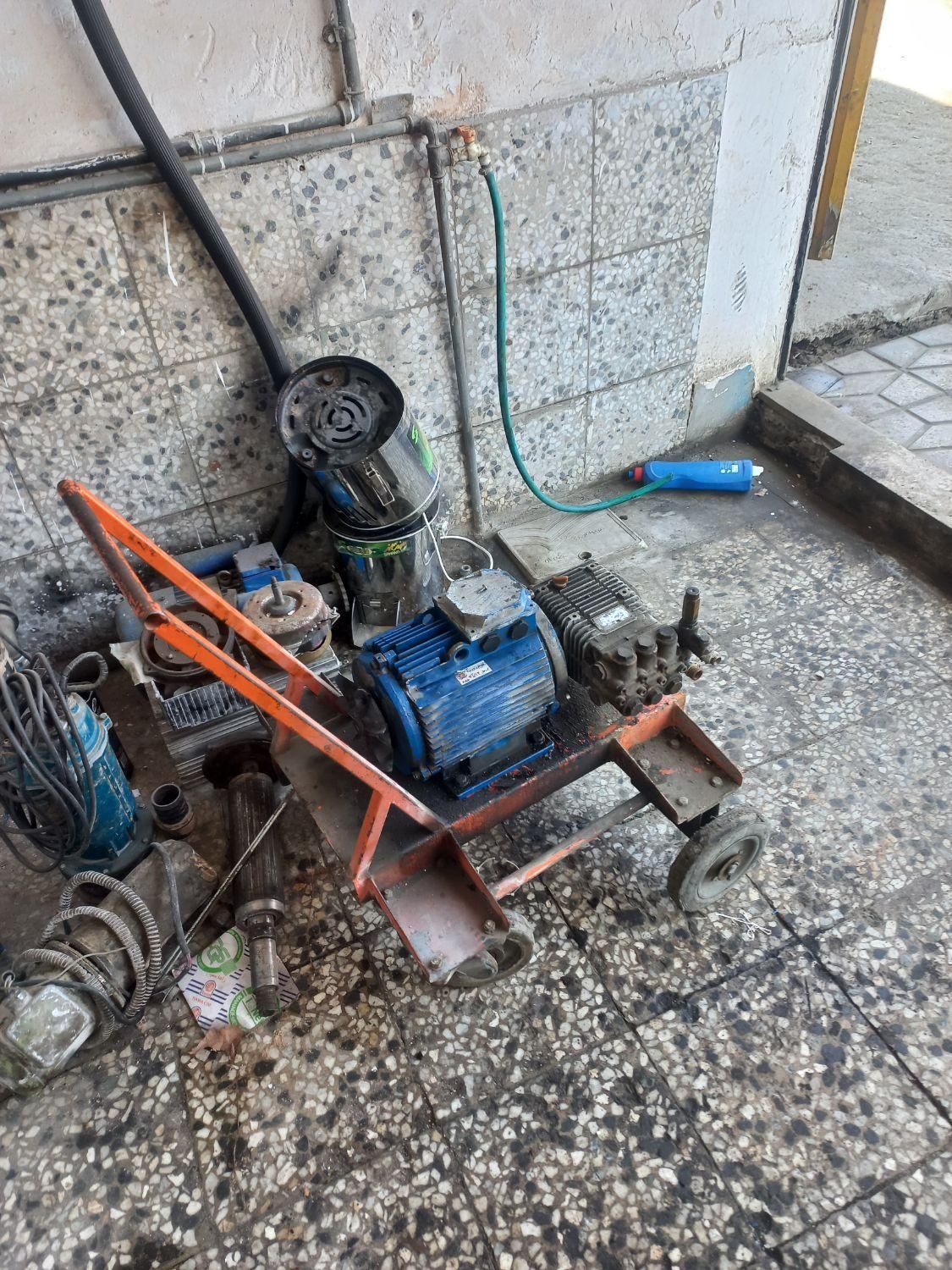 فروش و سیمپیچی انواع الکترو موتور و کولر|ماشین‌آلات صنعتی|بروجرد, |دیوار
