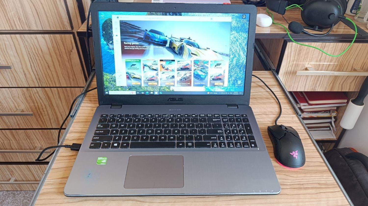 لپ‌تاپ ASUS R542U  مناسب کارهای روزمره و دانشجویی|رایانه همراه|بوشهر, |دیوار