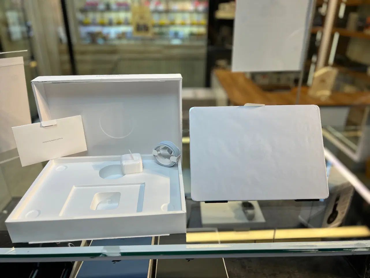 MacBook Air 2025 512GB Ram 16|رایانه همراه|مشهد, احمدآباد|دیوار