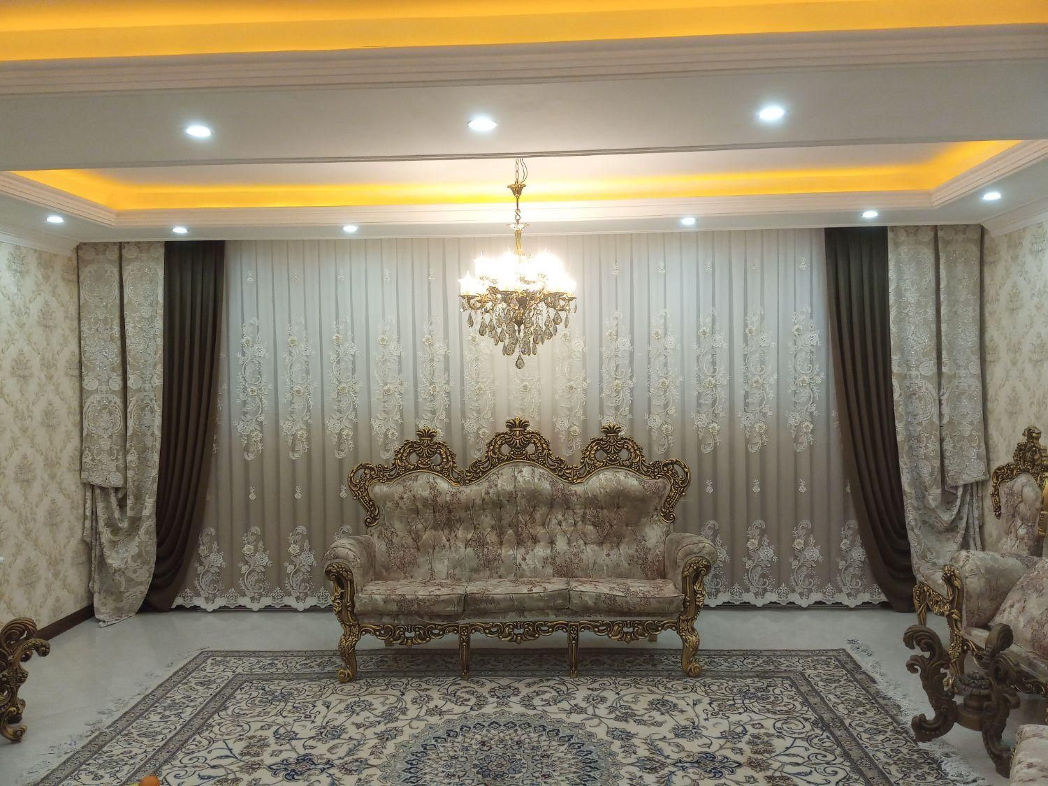 نصب ونصاب انواع پرده|خدمات پیشه و مهارت|اراک, |دیوار