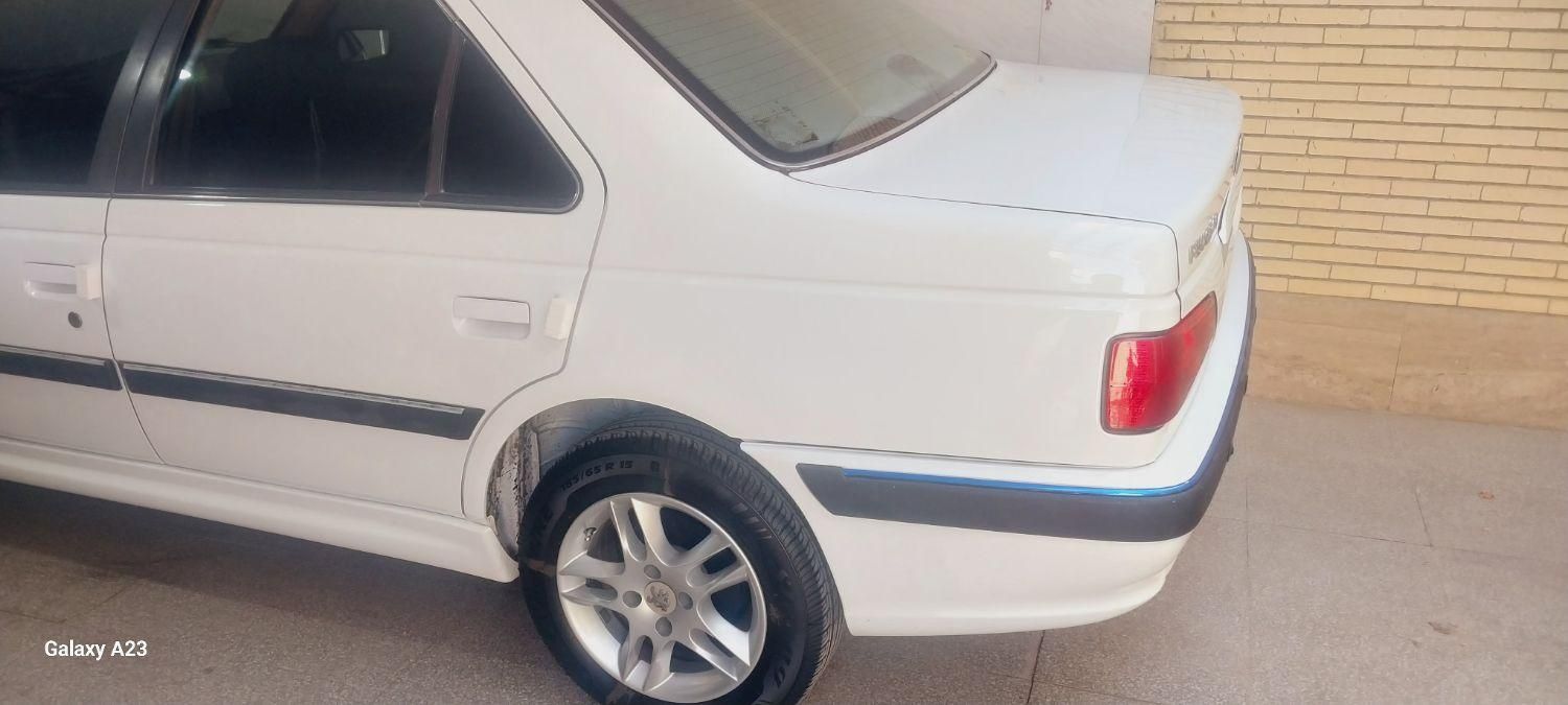 پژو پارس LX سفید TU5 مدل 92 کارکرد 204|خودرو سواری و وانت|اردکان, |دیوار