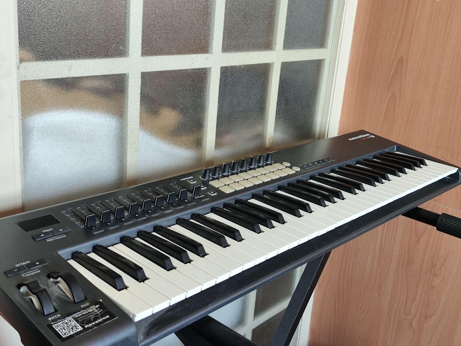میدی کیبورد novation Launchkey 61|پیانو، کیبورد، آکاردئون|اصفهان, ملک‌شهر|دیوار