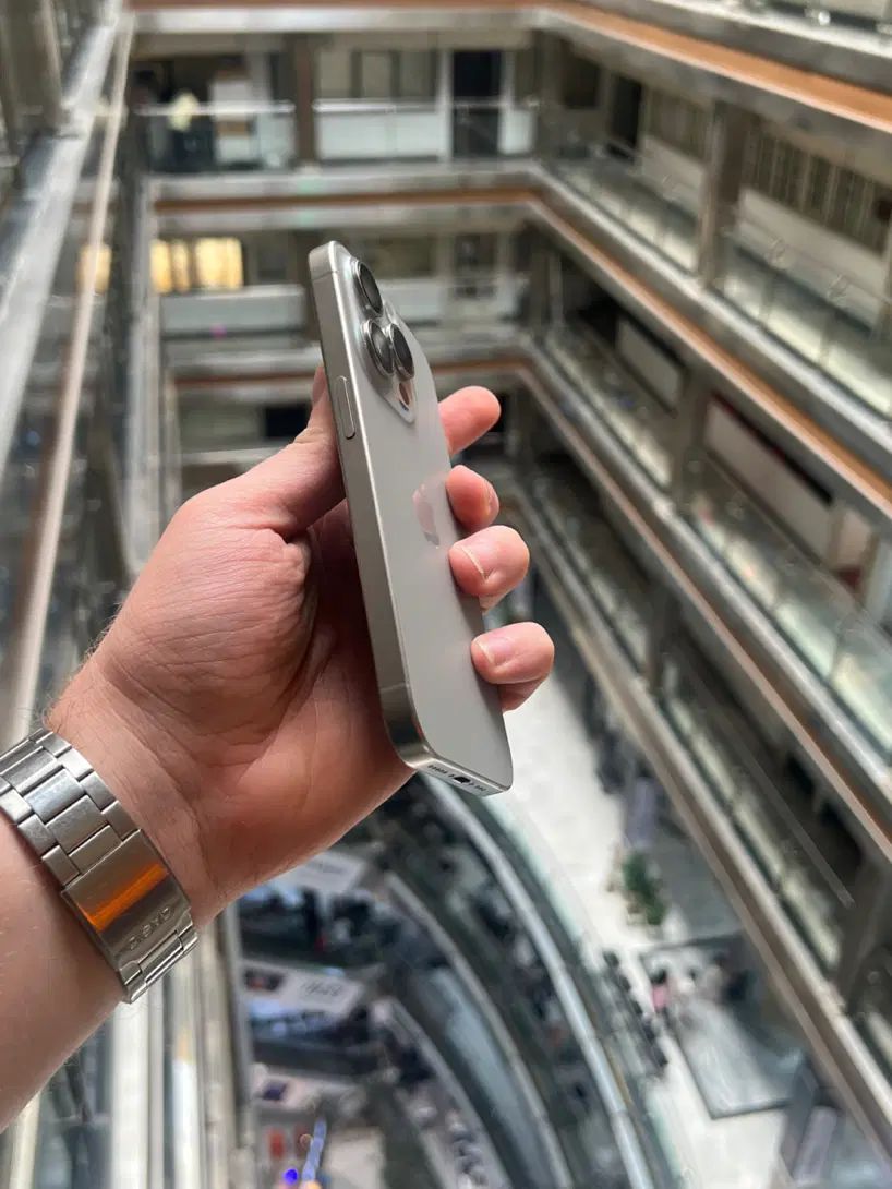آیفون iphone 15 pro با حافظه ۲۵۶ گیگ|موبایل|تهران, میرداماد|دیوار
