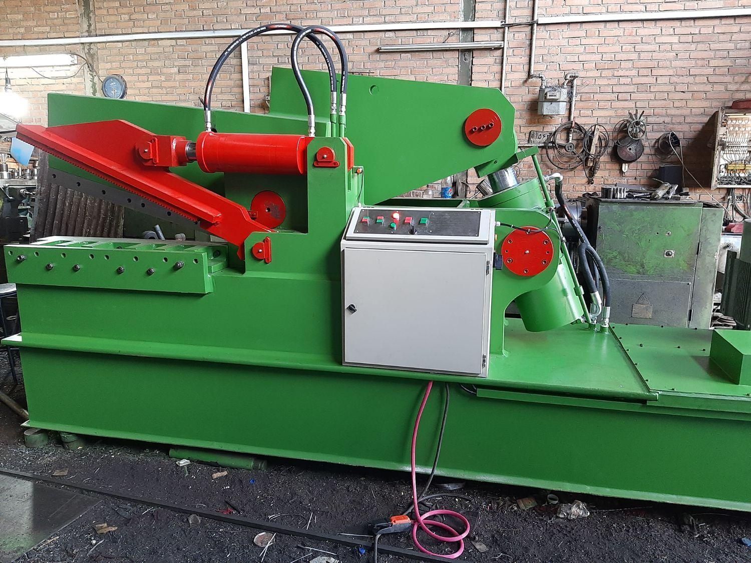 گیوتین ضایعات بر|ماشینآلات صنعتی|ری, صالحآباد شرقی|دیوار