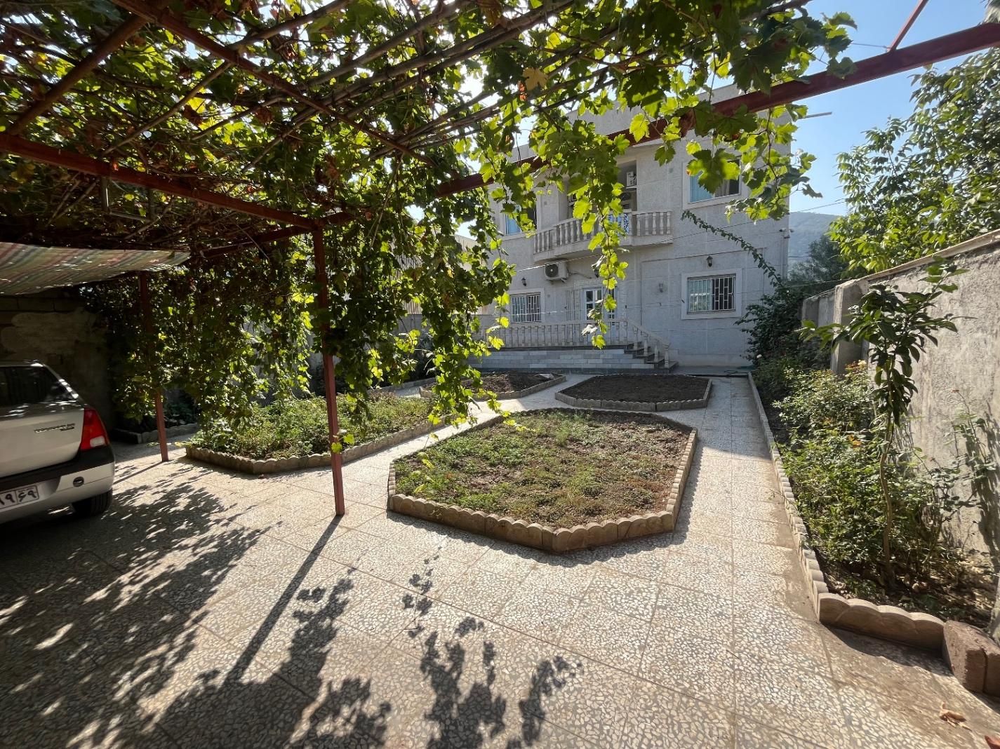 سوییت ویلایی خانواده به همراه باغ زیبا و امکانات|اجارهٔ کوتاه‌مدت آپارتمان و سوئیت|آزادشهر, |دیوار