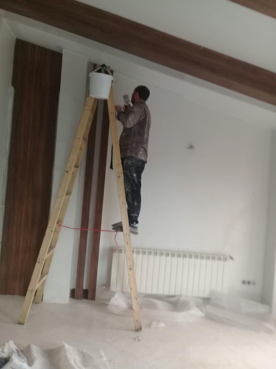 نقاشی ساختمان کاغذقیمت پایین|خدمات پیشه و مهارت|پارسآباد, |دیوار