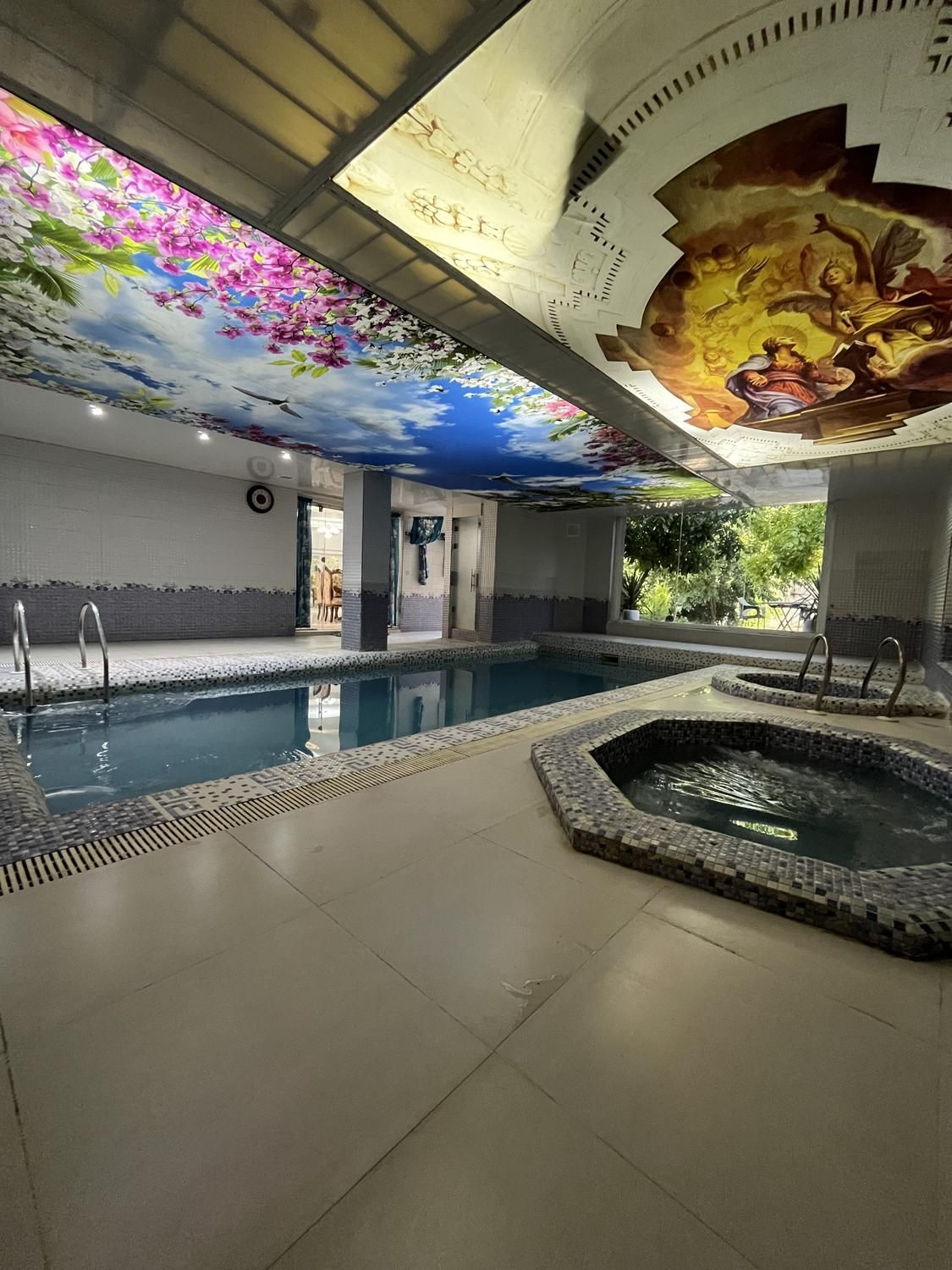 اجاره باغ و ویلا استخرابگرم|اجارهٔ کوتاه‌مدت ویلا و باغ|شیراز, گویم|دیوار