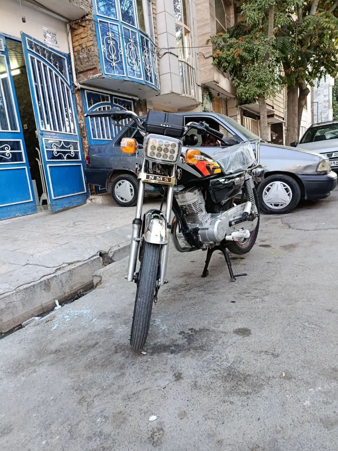 هندا 1402مدارک کامل بشرط|موتورسیکلت|مشهد, گاز|دیوار