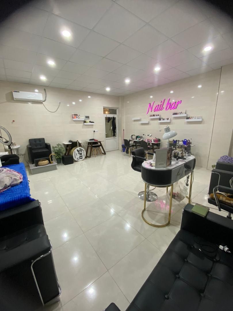 مغازه ۳۵ متری طبقه اول بر خیابان اصلی سبزآباد|اجارهٔ مغازه و غرفه|بوشهر, |دیوار