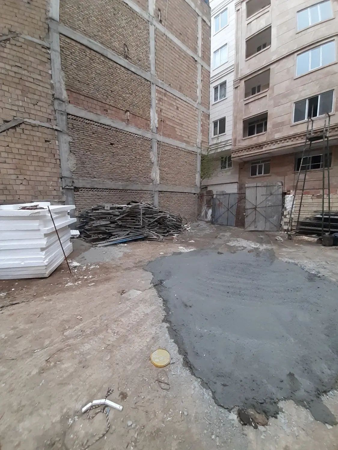 زمین سند دار با کاربری مسکونی خرمدشت کرج|فروش زمین و ملک کلنگی|کرج, خرمدشت|دیوار
