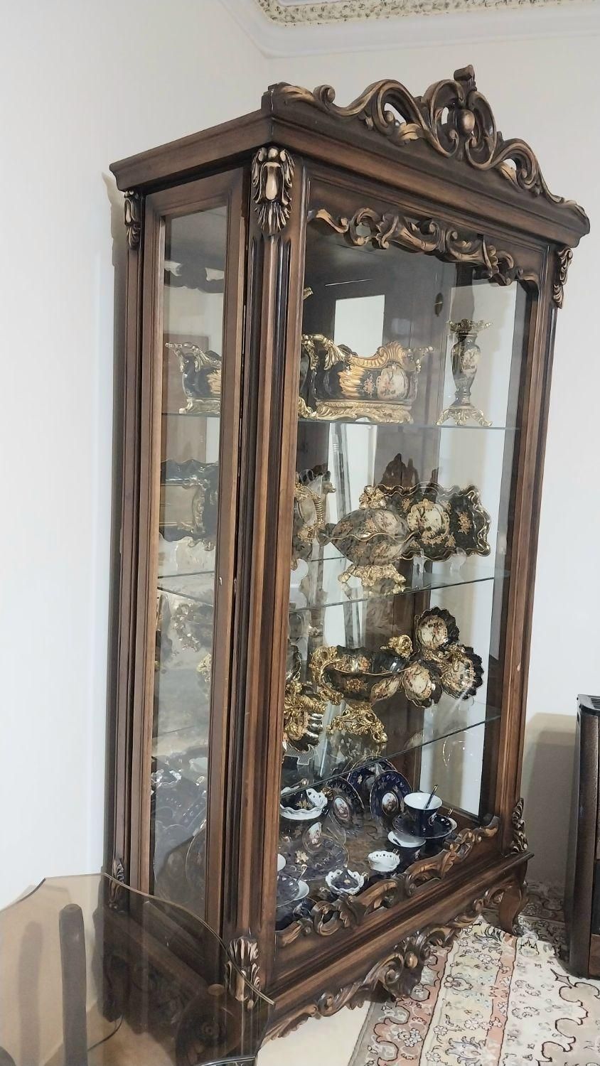 بوفه چوب گردو تاج دار|بوفه، ویترین، کنسول|قزوین, |دیوار