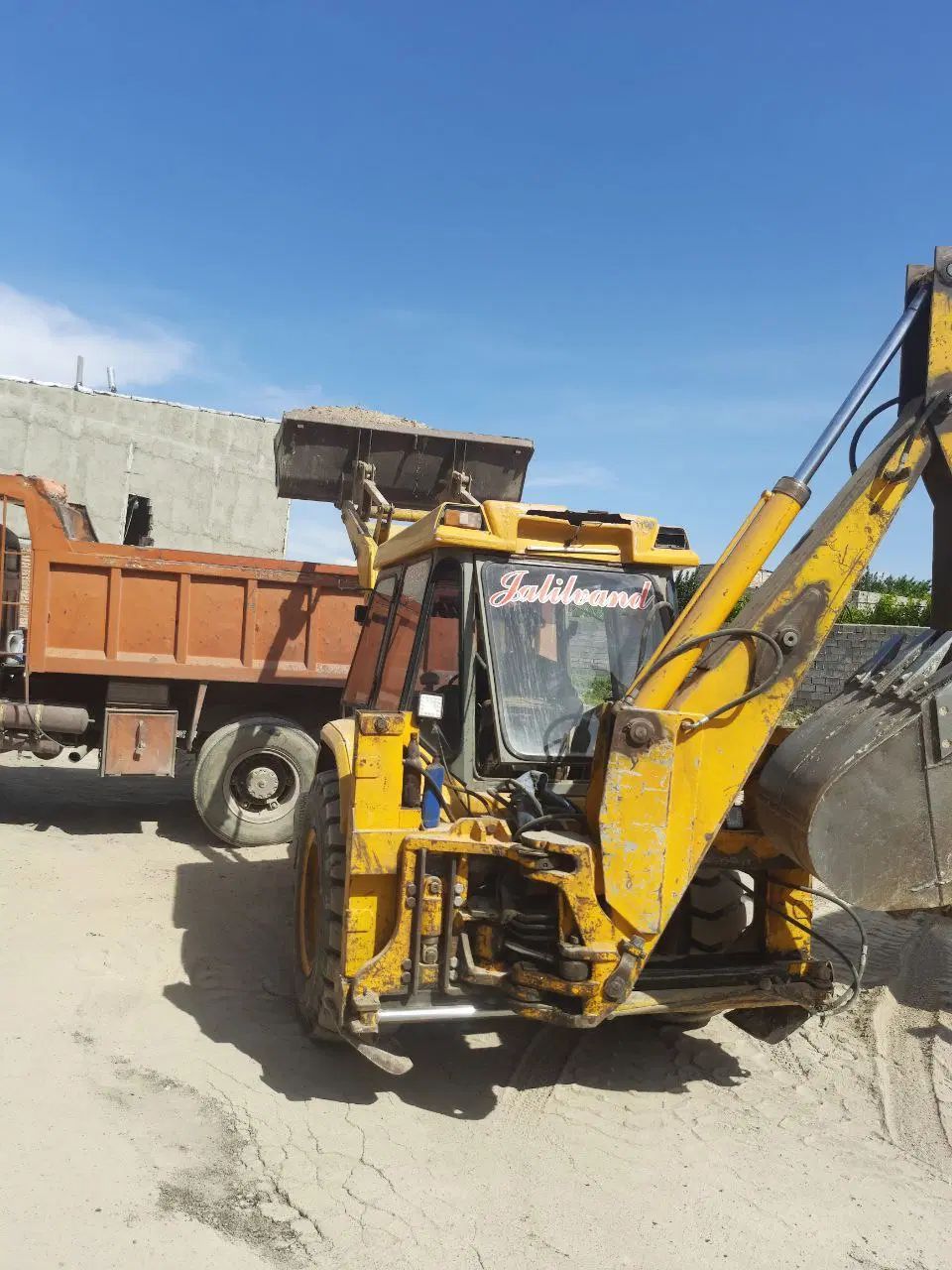 اجاره و پیمانکاری بیل مکانیکی،بیل بکهو و مینی لودر|خدمات حمل و نقل|تبریز, |دیوار