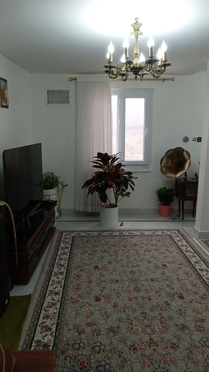 واحد ۹۰ متری|فروش آپارتمان|کرج, اسلامآباد|دیوار