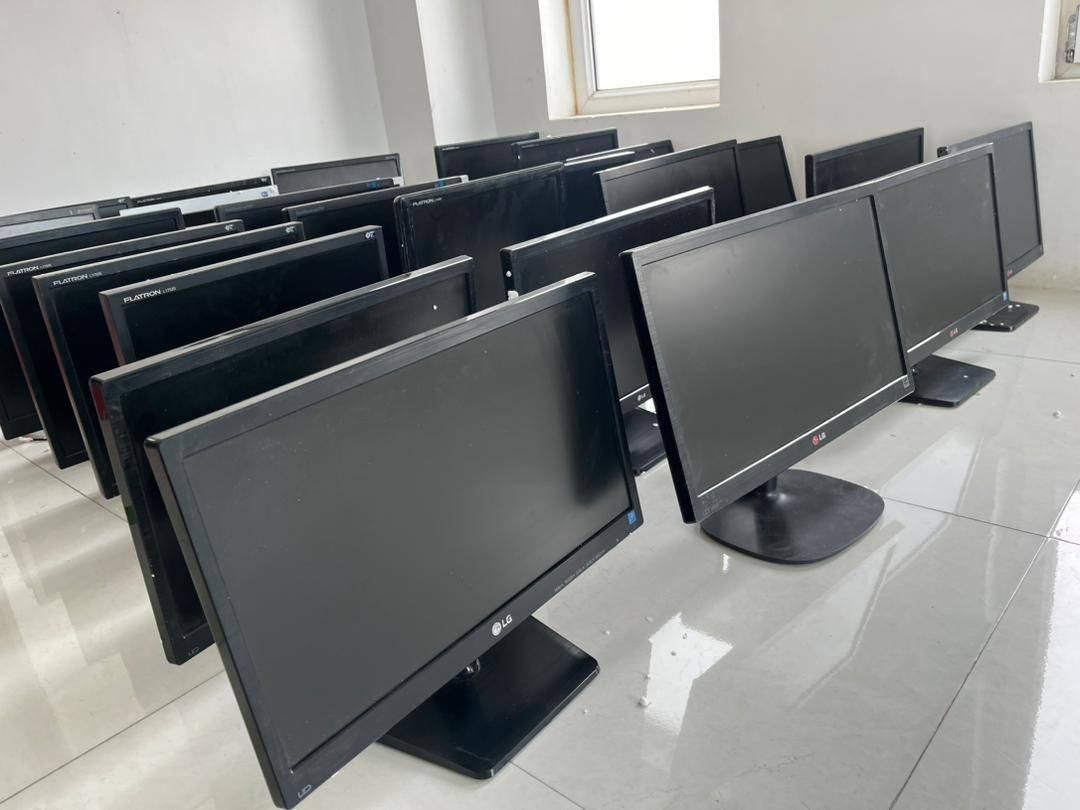 Lcd|قطعات و لوازم جانبی رایانه|کرمان, |دیوار