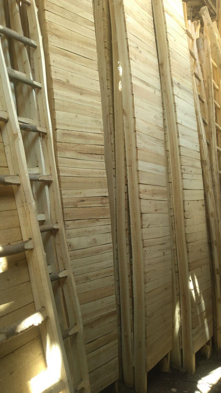 تخته بنایی، تخته قالی، نردبان چوبی، تخته روسی|مصالح و تجهیزات ساختمان|اصفهان, شاهد|دیوار