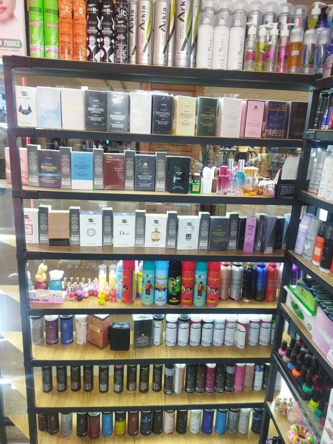 عطرفقط گرمی ۱۵هزار پاساژ عقیق همکف( بیوتی لند)|آرایشی، بهداشتی، درمانی|دامغان, |دیوار