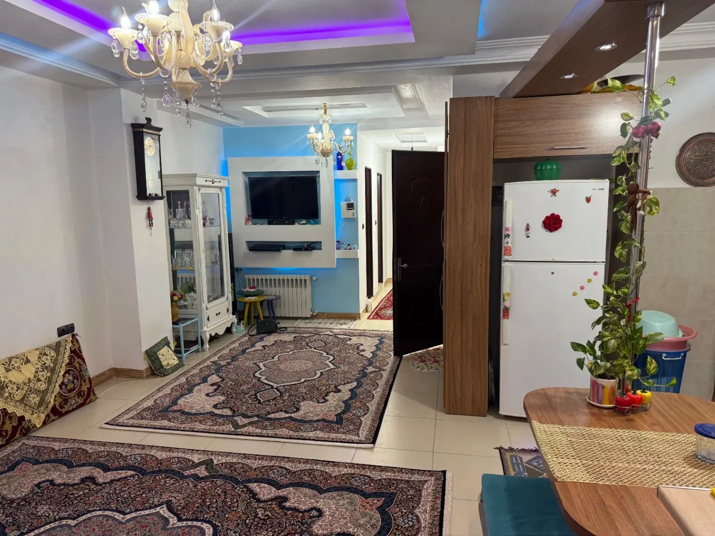 اپارتمان90متری ضیابری|اجارهٔ آپارتمان|رشت, استقامت ۱|دیوار