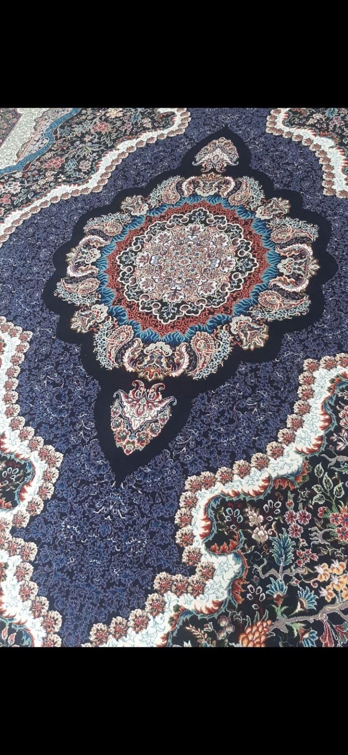 ۳ تخته فرش ۹ متری ۷۰۰ شانه اصل تراکم ۲۵۵۰|فرش|تهران, استاد معین|دیوار