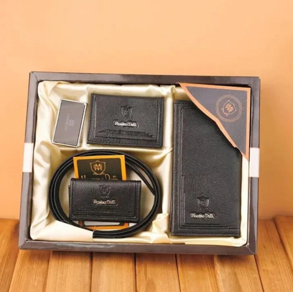 ست کیف وکمربند|کیف، کفش، کمربند|اهواز, کمپلو جنوبی|دیوار