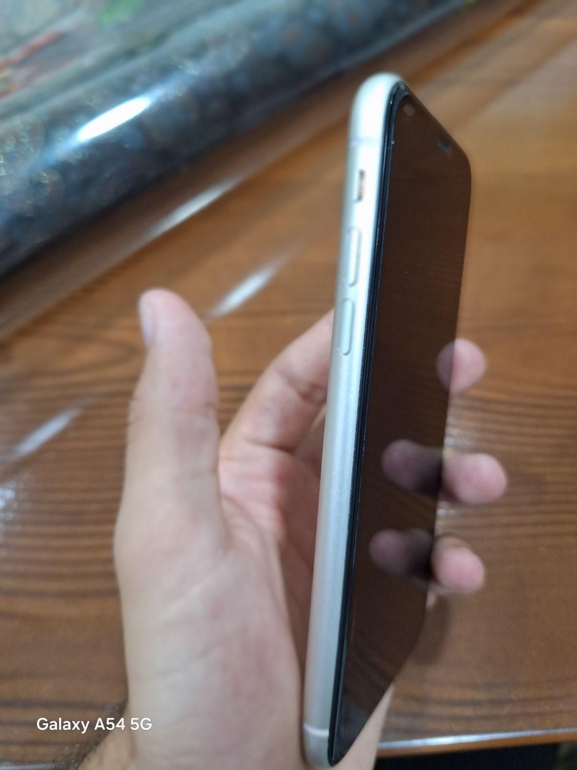 اپل iPhone 11 با حافظهٔ ۱۲۸ گیگابایت|موبایل|آبدانان, |دیوار