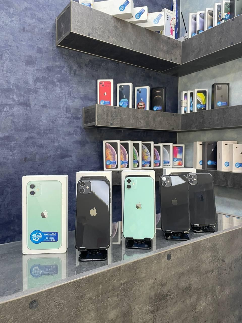خرید و فروش iPhone 11 / دو شعبه در شرق و غرب تهران|موبایل|تهران, مرزداران|دیوار