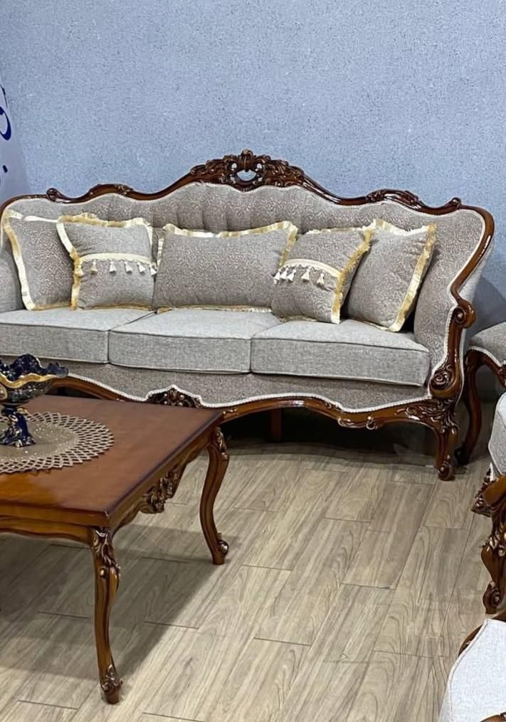 مبل کلاسیک مدل * کارلو (مبلمان پاکدامن)|مبلمان خانگی و میز عسلی|قم, کلهری|دیوار