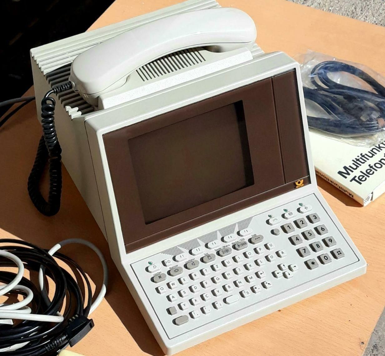 تلفن کامپیوتری عتیقه زیمنس آلمان 1985 اکبند نایاب|کلکسیون اشیاء عتیقه|تهران, امین حضور|دیوار