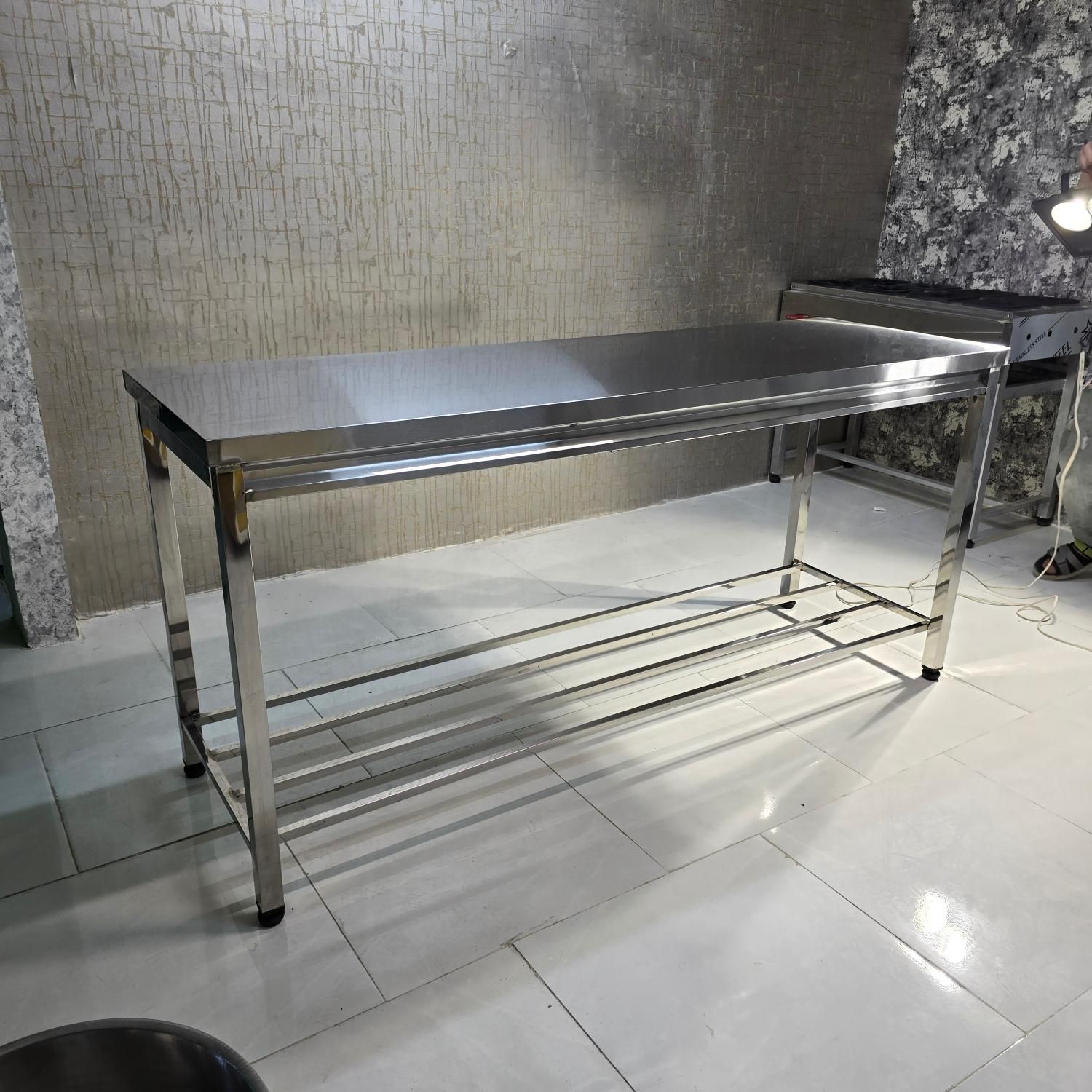 شرکت تجهیزات صنعتی رستوران ها و هتل ها|کافیشاپ و رستوران|کیش, |دیوار