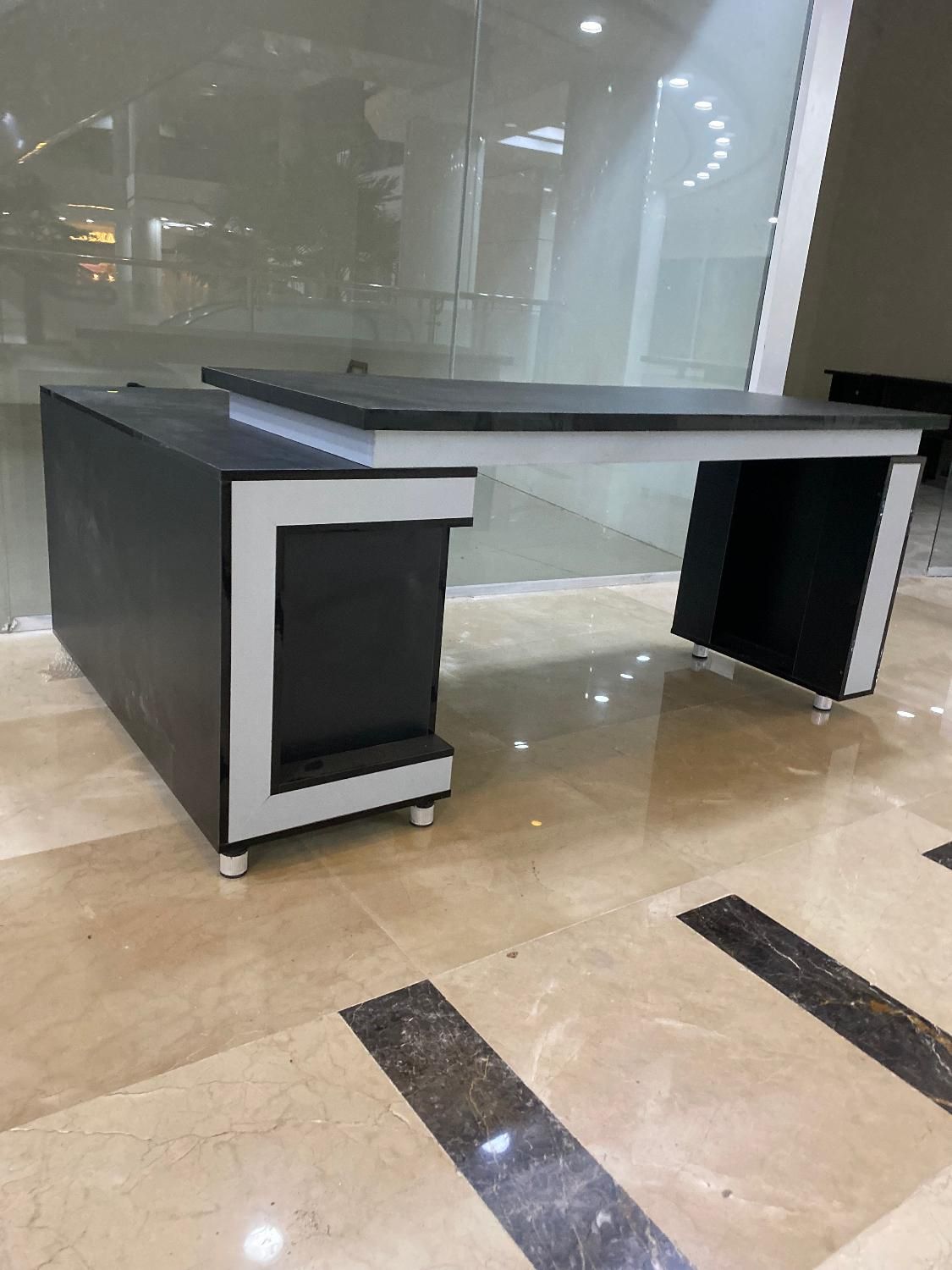 میز اداری / مدیریت/ مبل / صندلی / کد ۸۷۸۲|مبلمان اداری|قشم, |دیوار