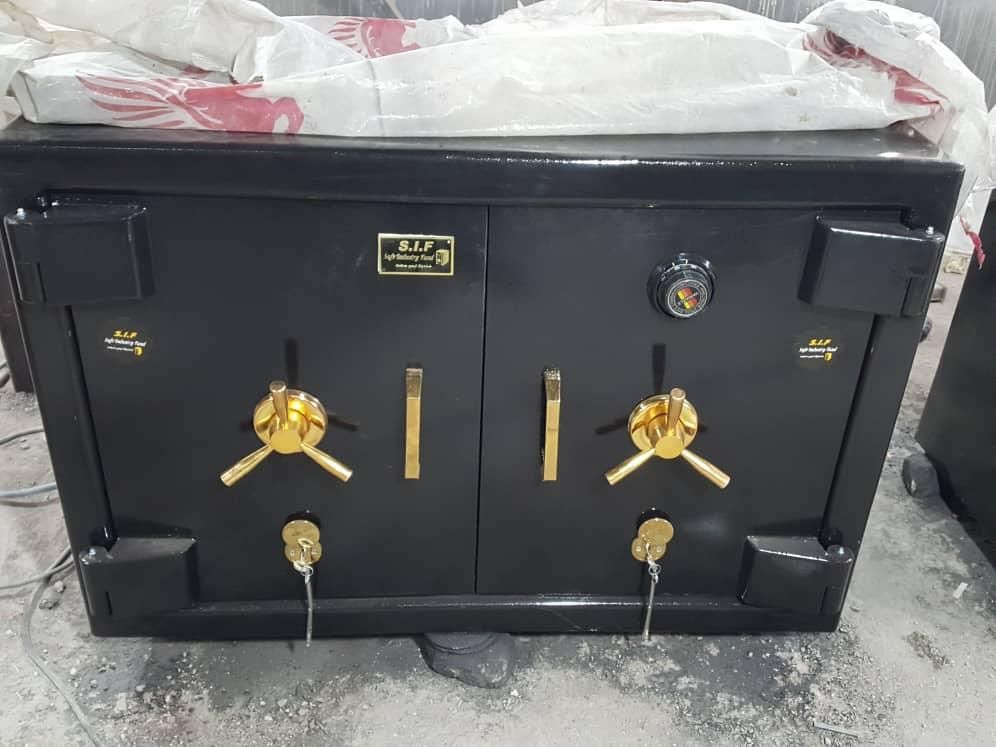 فروشگاه گاوصندوق هوشنگ ارسال از یزد تحویل محل|ابزارآلات|اردکان, |دیوار