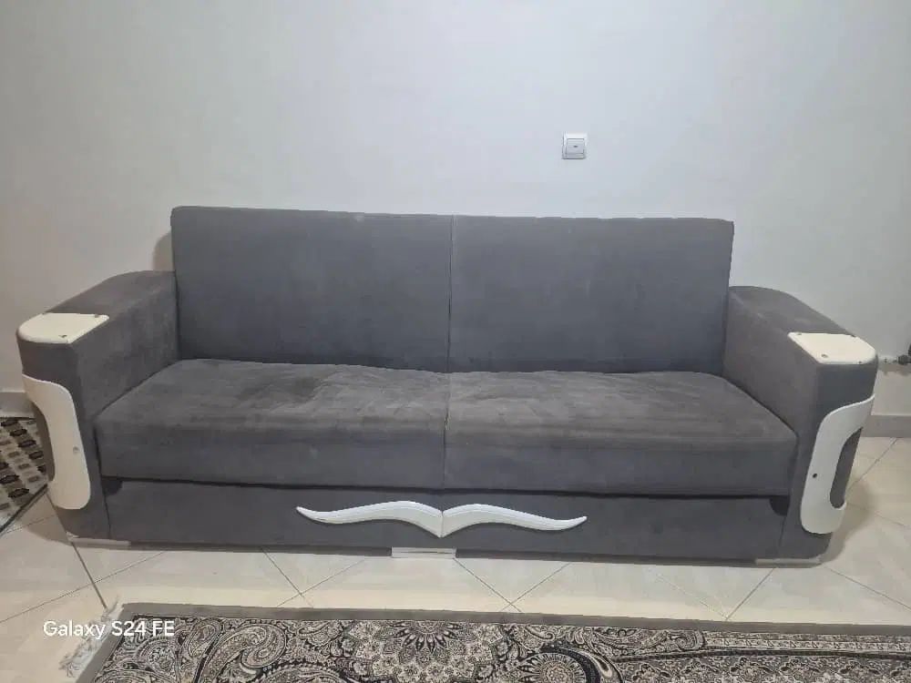 مبل تخت خواب شو|مبلمان خانگی و میز عسلی|تهران, طرشت|دیوار
