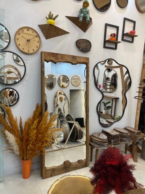 آینه قدی چوبی (روستیک)|آینه|تهران, سازمان برنامه شمالی|دیوار