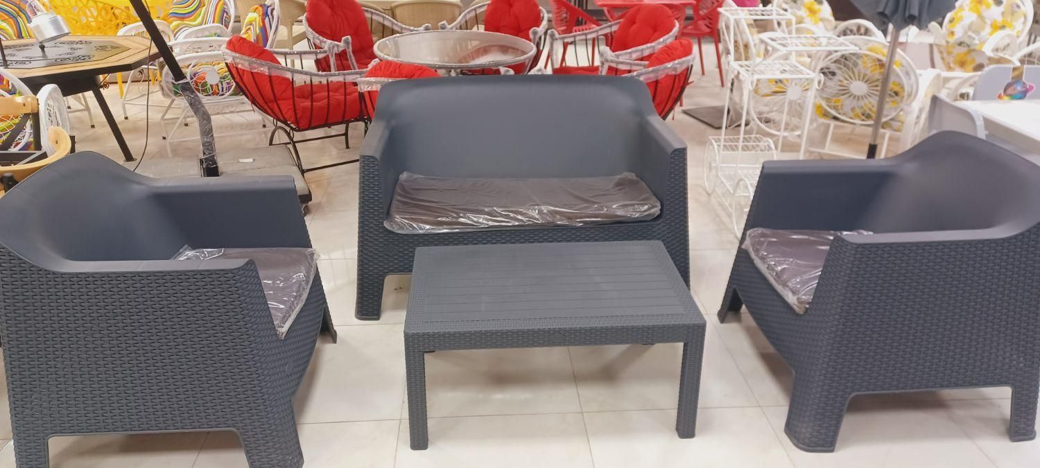 مبلمان باغی/پلاستیکی/ناصرپلاستیک/مبل/فضای باز|مبلمان خانگی و میز عسلی|چهارباغ, |دیوار