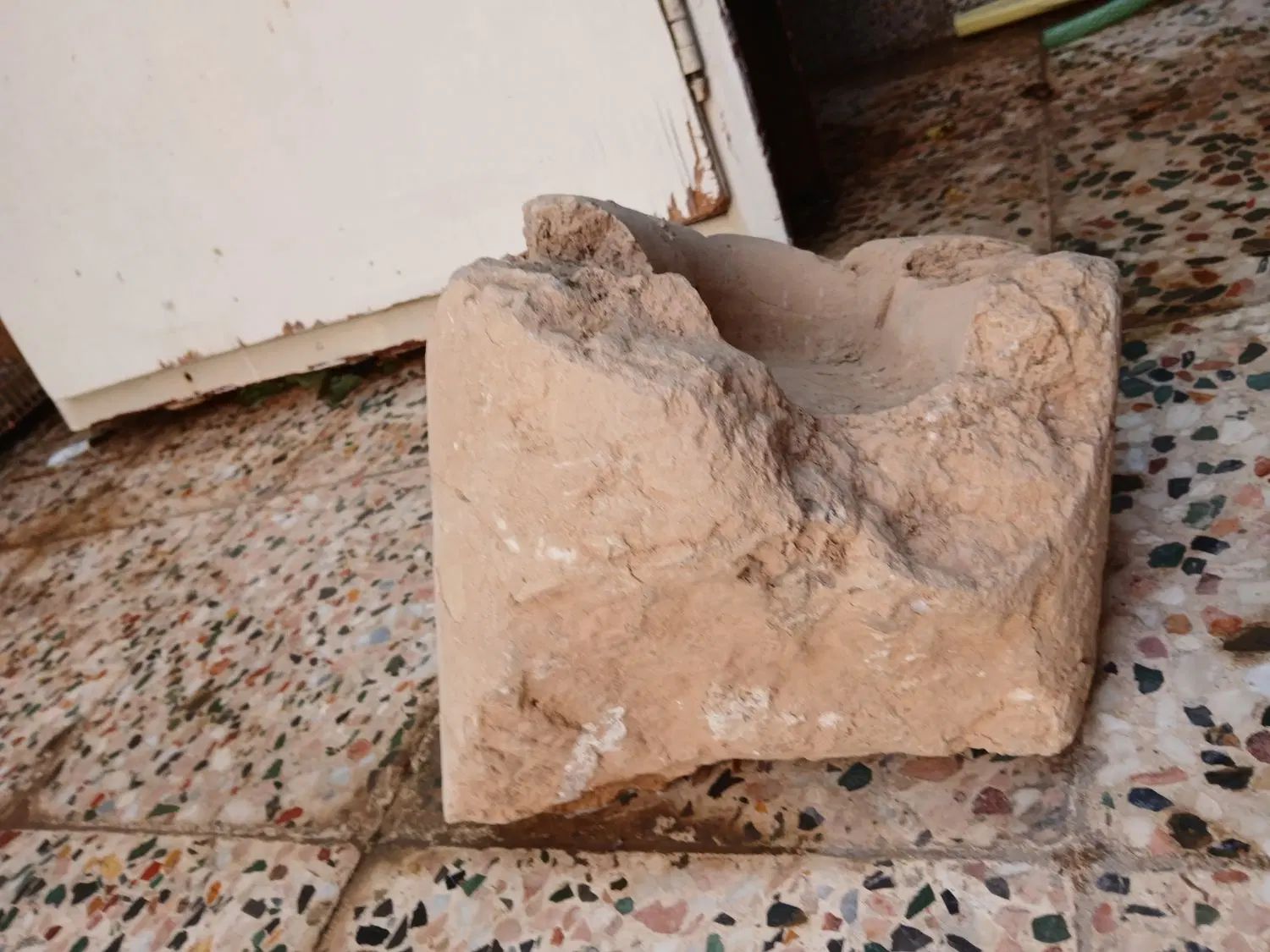 سنگ فسیل باستانی ردپای دایناسور گیاهخوار|حراج|تهران, آذری|دیوار