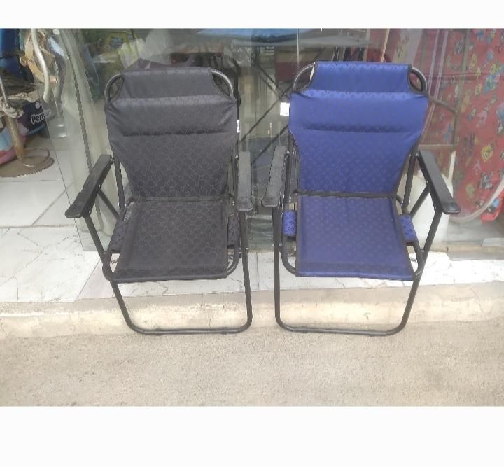 صندلی تاشو چهارپایه|صندلی و نیمکت|قم, زاویه|دیوار