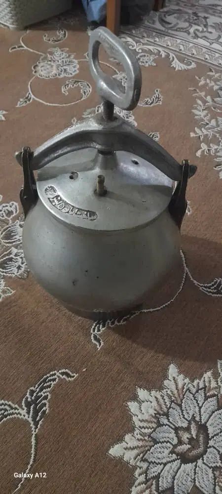 آرام پز زودپز|ظروف پخت‌وپز|اصفهان, ارزنان|دیوار