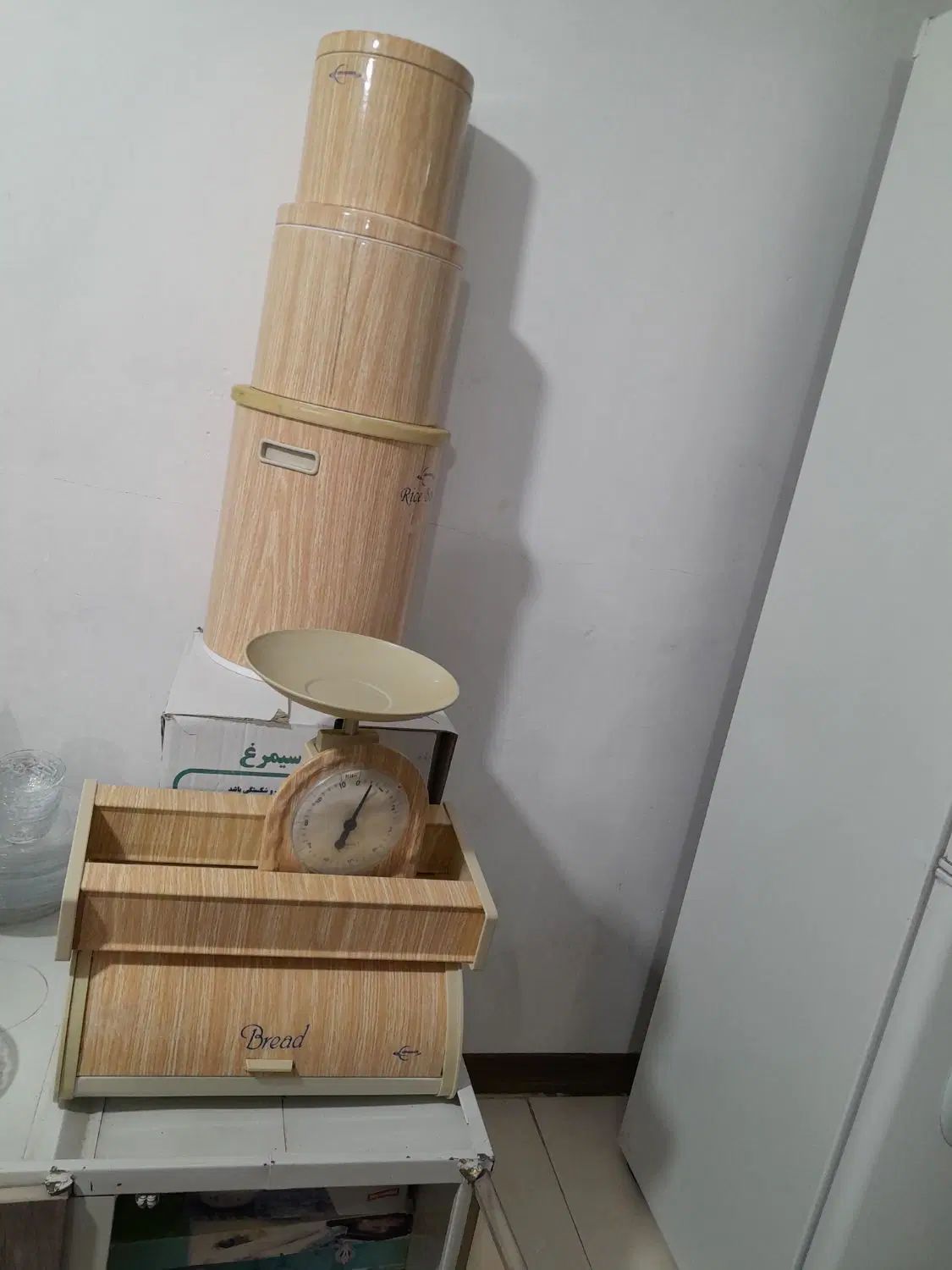 تعدادی وسایل خانه واشپزخانه نوقیمت توافقی|ظروف سرو و پذیرایی|کرمان, |دیوار