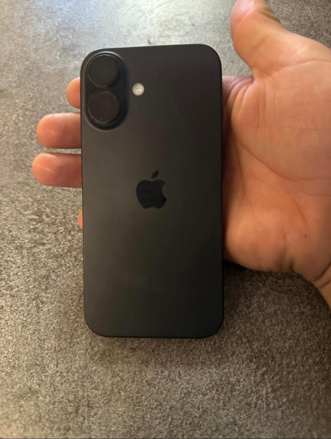 اپل iPhone 16 با حافظهٔ ۱۲۸ گیگابایت|موبایل|تهران, منیریه|دیوار