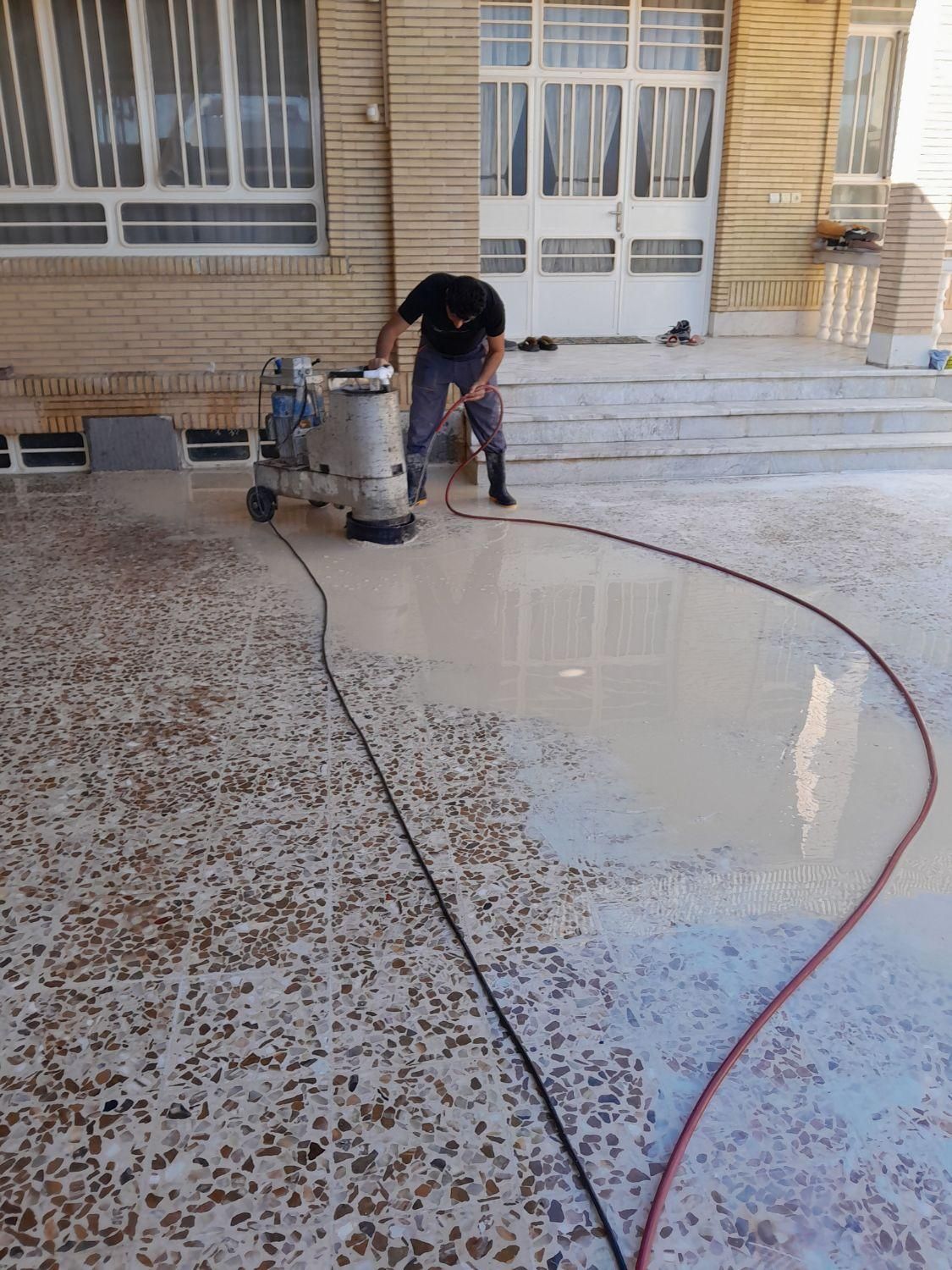 کفسابی کف سابی بتن ساب سنگ  سنگساب ساب زن کفساب|خدمات نظافت|دزفول, |دیوار