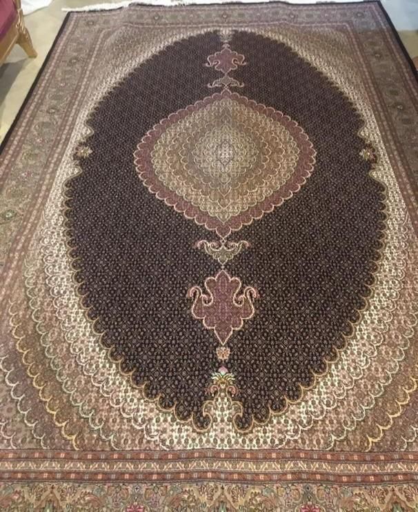 فرش دستباف نقشه ماهی اصل|فرش|تهران, امیریه|دیوار