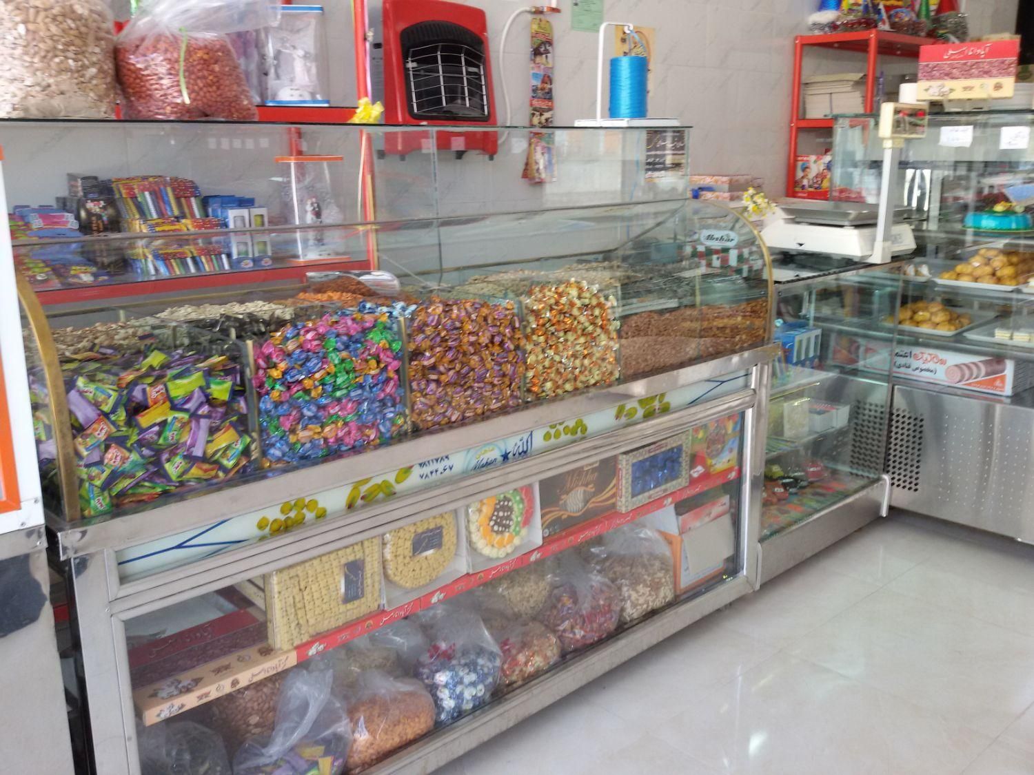 فروش کلیه وسایل   فروشگاه قنادی|فروشگاه و مغازه|خفر, |دیوار