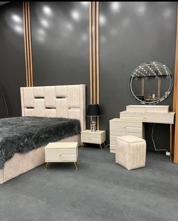 سرویس خواب اینه قدی دار.تختخواب هایلایت تخت|تخت و سرویس خواب|خرم‌آباد, |دیوار