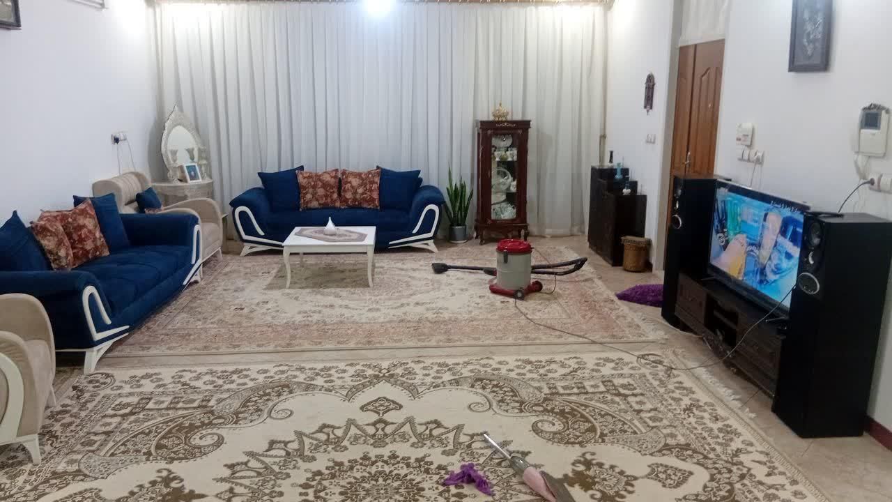 رهن و اجاره منزل ۱۵۰ متری ۲ خوابه بلوار جمهوری|اجارهٔ خانه و ویلا|یزد, |دیوار