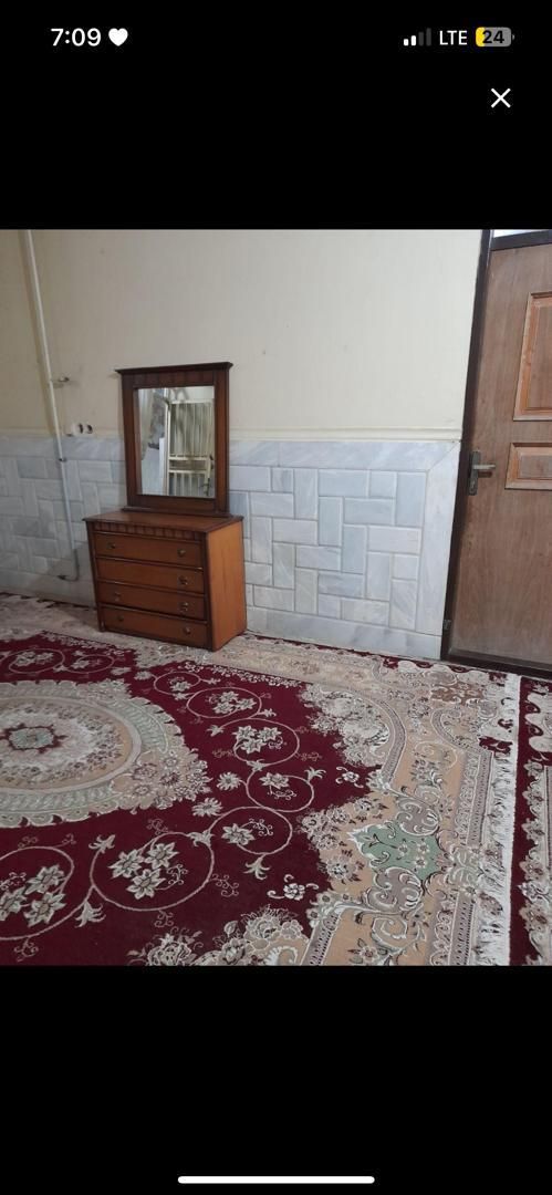 اجاره روزانه سوئیت همکف و اتاق|اجارهٔ کوتاه‌مدت آپارتمان و سوئیت|سیرجان, |دیوار