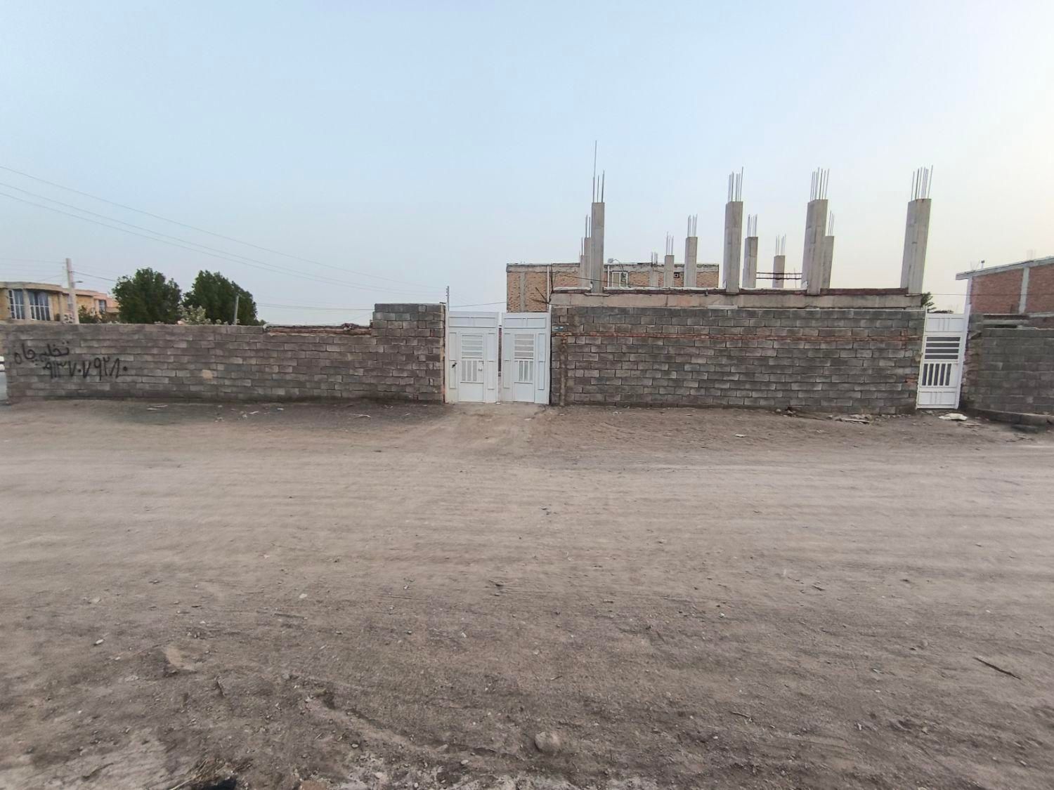 خانه ویلایی زیر ساخت 3 طبقه و تجاری رودبارجنوب|فروش خانه و ویلا|رودبار (کرمان), |دیوار