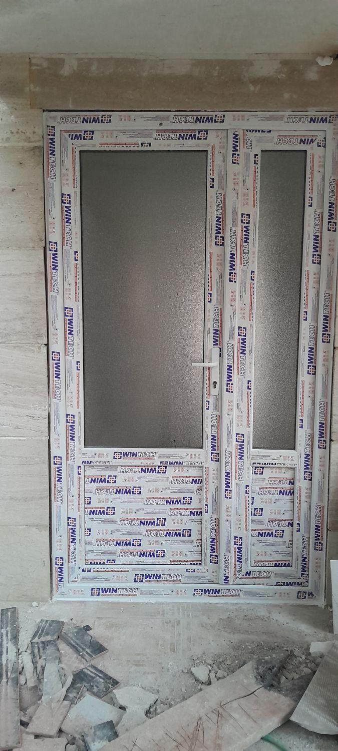 توری پلیسه درو پنجره upvc شیشه تعمیرات وپرده زبرا|خدمات پیشه و مهارت|رودهن, |دیوار