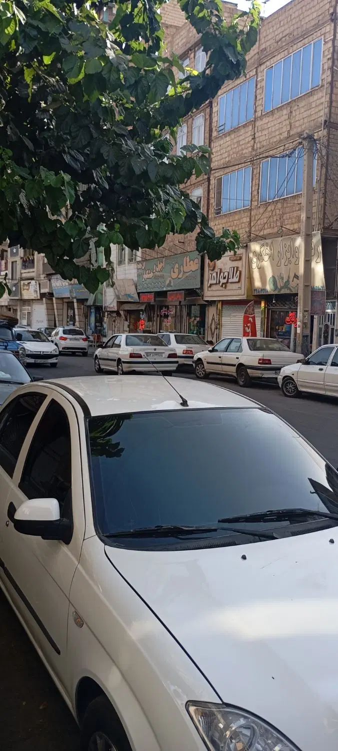 زیر پله با انبار و سرویس بهداشتی|فروش مغازه و غرفه|کرج, خرمدشت|دیوار