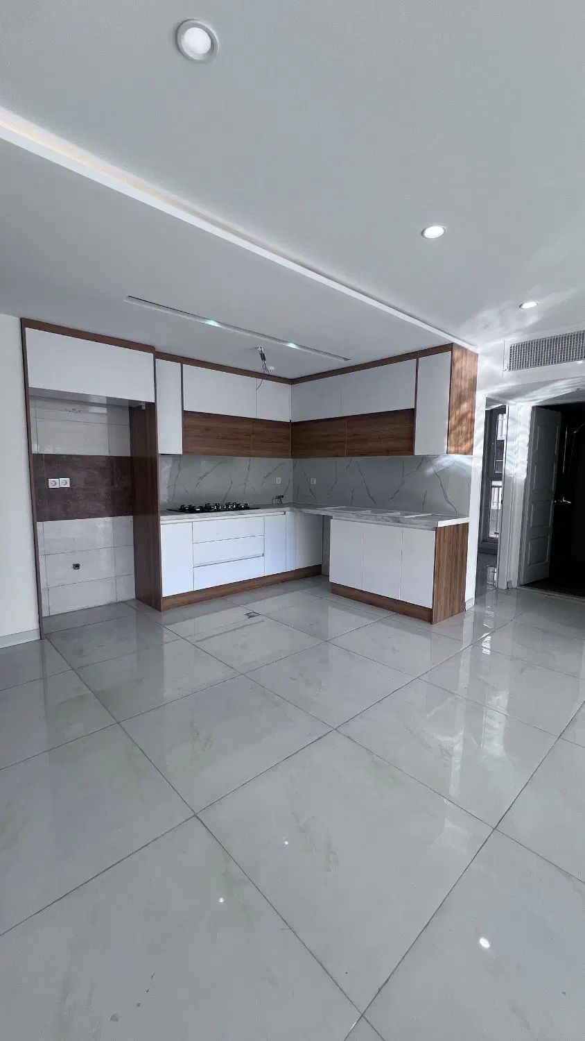 دو نبش/خاص پسند/تاپ لوکیشن/چسب پارک/برند منطقه|فروش آپارتمان|کرج, ساماندهی|دیوار